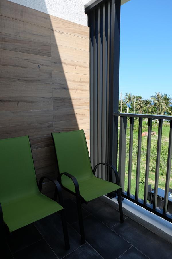 Moonlit Seaview Homestay Donghe Luaran gambar